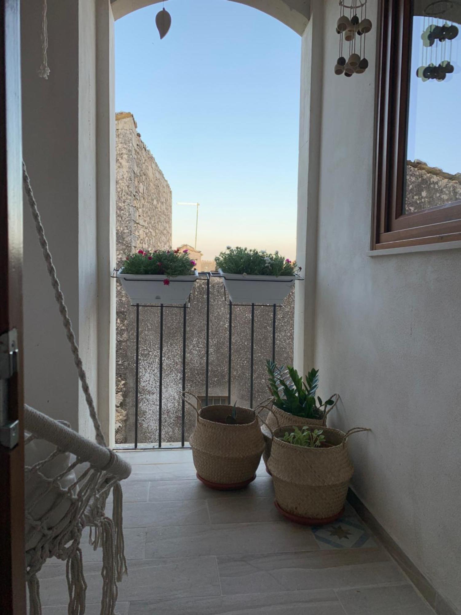 Da Cleo-Nel Cuore Del Barocco Siciliano Ragusa Exteriör bild