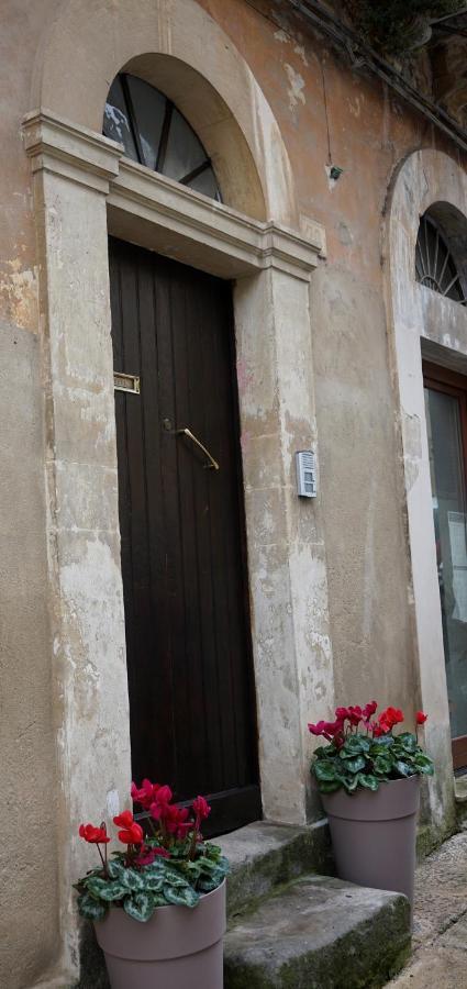 Da Cleo-Nel Cuore Del Barocco Siciliano Ragusa Exteriör bild
